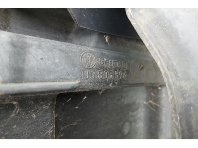 bontott VW GOLF IV Homlokfal (Üres lemez)