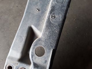 bontott VW GOLF IV Homlokfal (Üres lemez)