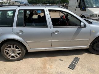 bontott VW GOLF IV Homlokfal (Üres lemez)