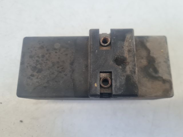 bontott VW GOLF IV Hűtőventilátor Relé