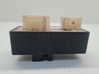 bontott VW GOLF IV Hűtőventilátor Relé