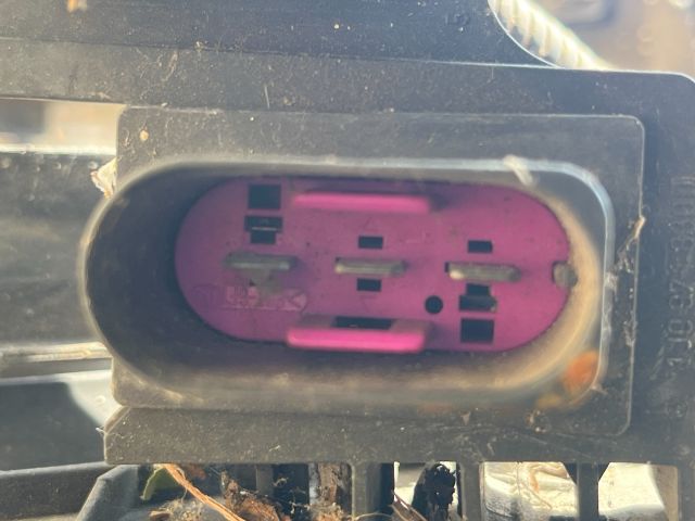 bontott VW GOLF IV Hűtőventilátor