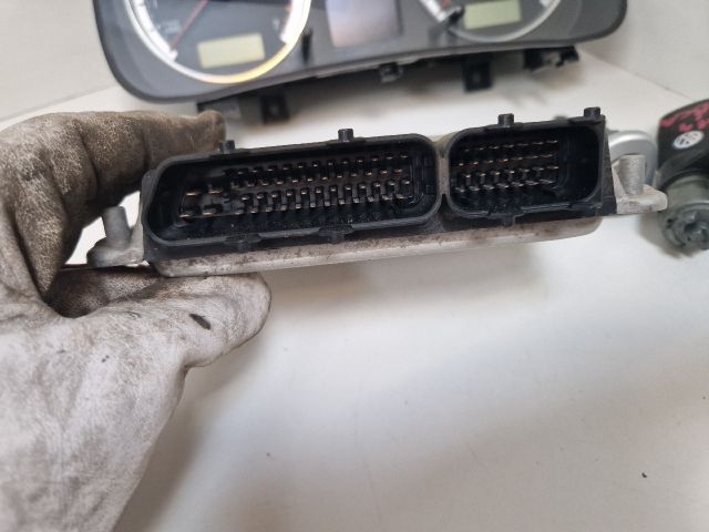 bontott VW GOLF IV Immobilizer Elektronika