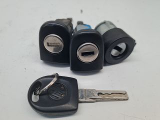 bontott VW GOLF IV Immobilizer Elektronika