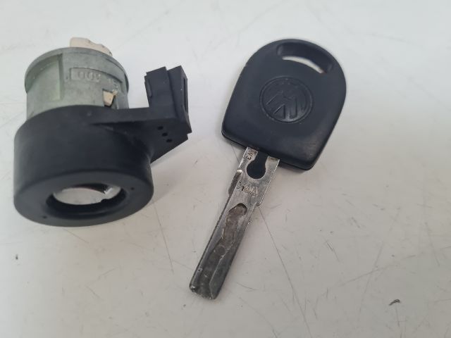 bontott VW GOLF IV Immobilizer Elektronika