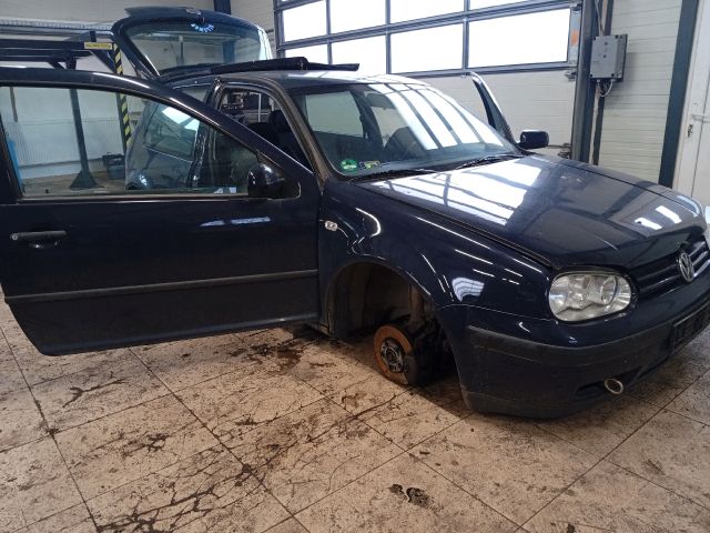 bontott VW GOLF IV Jobb első Csonkállvány Kerékaggyal