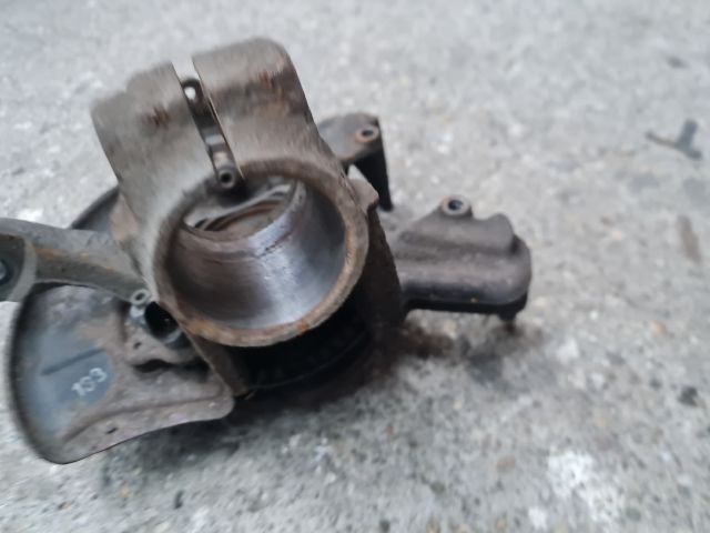 bontott VW GOLF IV Jobb első Csonkállvány Kerékaggyal