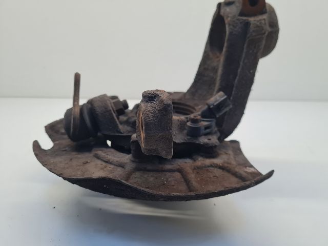 bontott VW GOLF IV Jobb első Csonkállvány Kerékaggyal