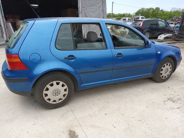 bontott VW GOLF IV Jobb első Fékkengyel