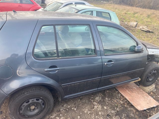 bontott VW GOLF IV Jobb első Gólyaláb (Lengécsillapító, Rugó)