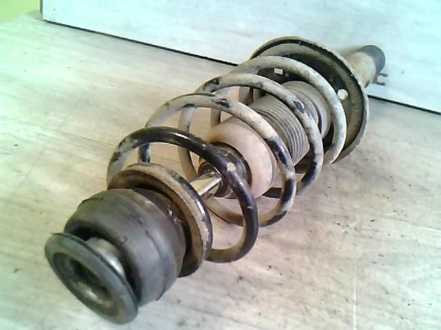 bontott VW GOLF IV Jobb első Gólyaláb (Lengécsillapító, Rugó)