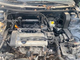 bontott VW GOLF IV Jobb első Gólyaláb (Lengécsillapító, Rugó)