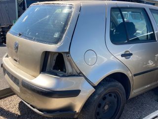 bontott VW GOLF IV Jobb első Lengéscsillapító