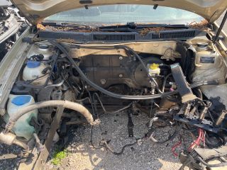 bontott VW GOLF IV Jobb első Lengéscsillapító