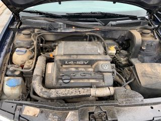 bontott VW GOLF IV Jobb első Lengéscsillapító