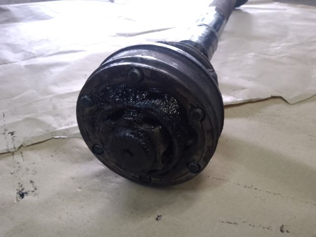 bontott VW GOLF IV Jobb Féltengely