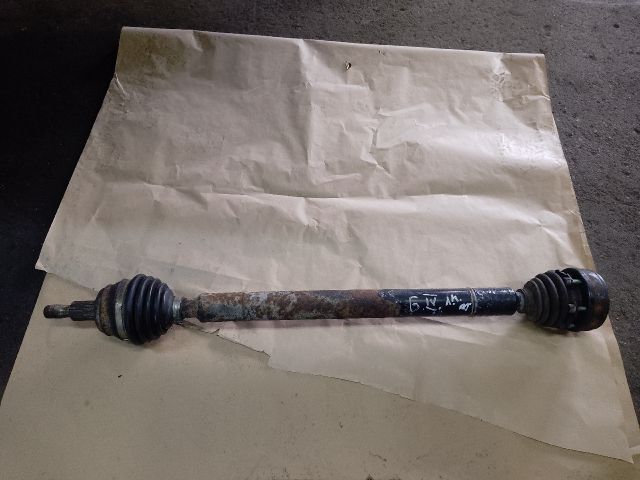 bontott VW GOLF IV Jobb Féltengely