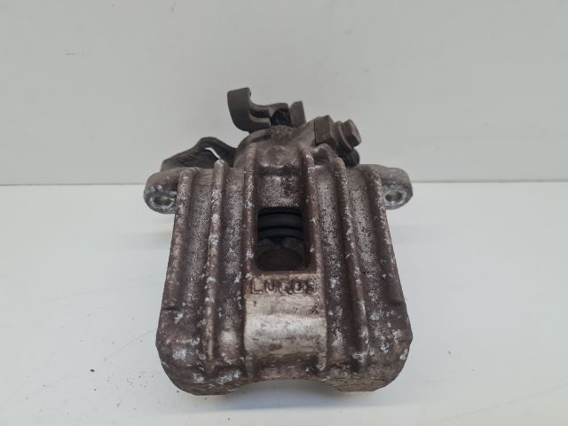 bontott VW GOLF IV Jobb hátsó Féknyereg Munkahengerrel