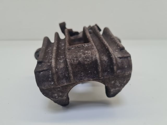 bontott VW GOLF IV Jobb hátsó Féknyereg Munkahengerrel