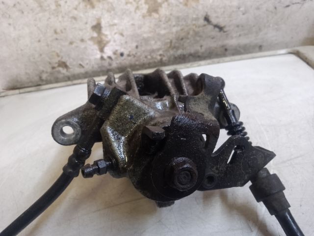 bontott VW GOLF IV Jobb hátsó Féknyereg Munkahengerrel