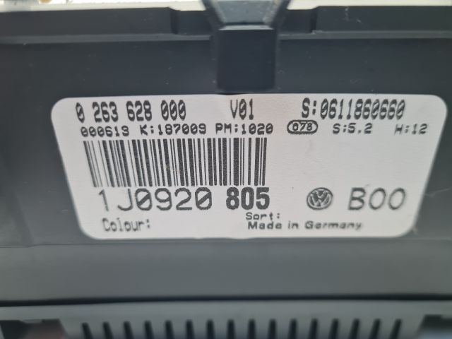 bontott VW GOLF IV Kilométeróra