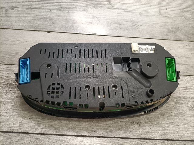 bontott VW GOLF IV Kilométeróra