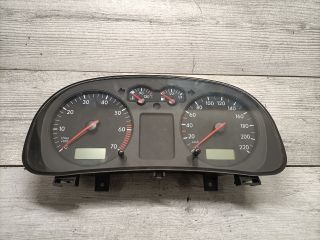 bontott VW GOLF IV Kilométeróra