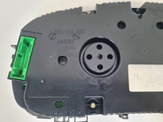 bontott VW GOLF IV Kilométeróra