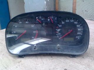 bontott VW GOLF IV Kilométeróra