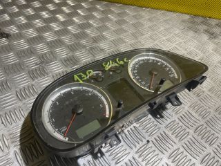 bontott VW GOLF IV Kilométeróra