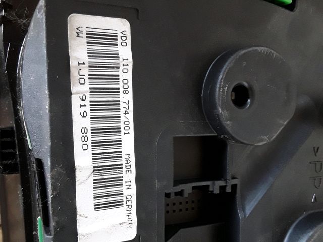 bontott VW GOLF IV Kilométeróra