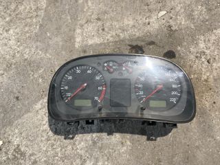 bontott VW GOLF IV Kilométeróra