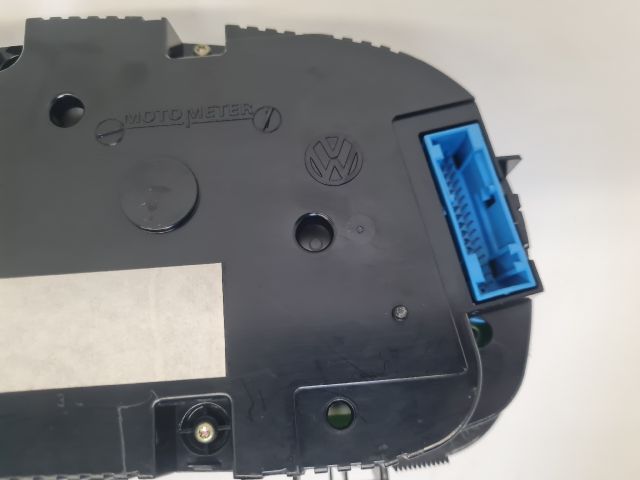 bontott VW GOLF IV Kilométeróra