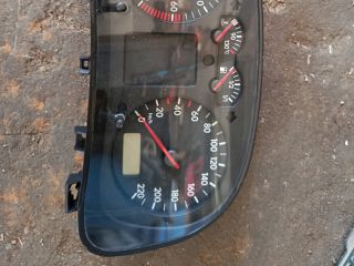 bontott VW GOLF IV Kilométeróra