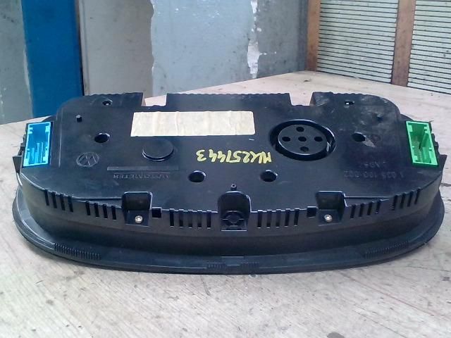 bontott VW GOLF IV Kilométeróra