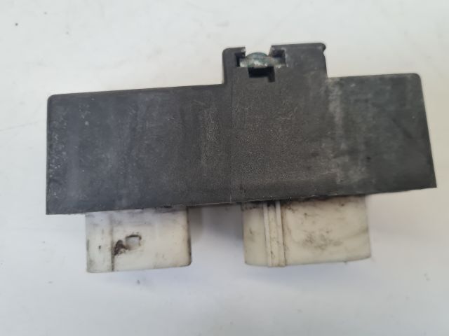 bontott VW GOLF IV Klíma Relé