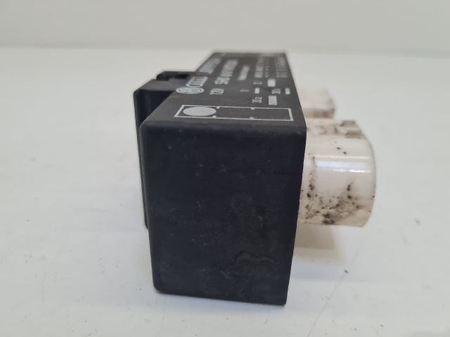 bontott VW GOLF IV Klíma Relé