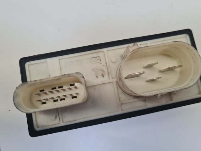 bontott VW GOLF IV Klíma Relé