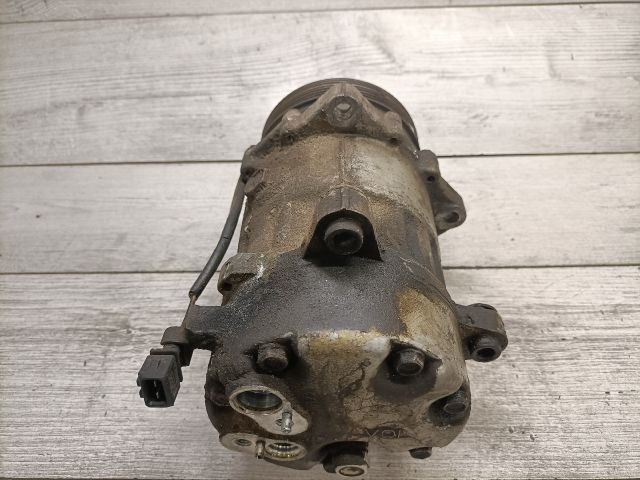 bontott VW GOLF IV Klímakompresszor