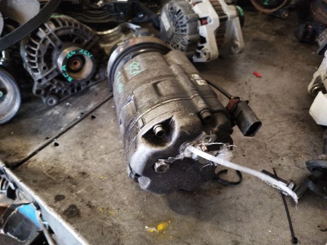 bontott VW GOLF IV Klímakompresszor