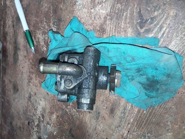 bontott VW GOLF IV Kormányszervó Motor (Hidraulikus)