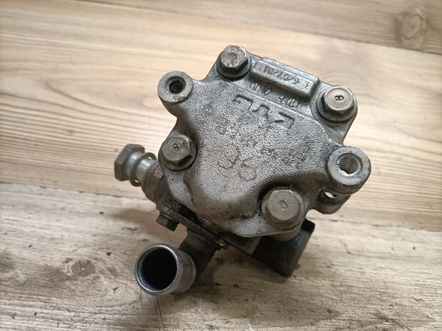 bontott VW GOLF IV Kormányszervó Motor (Hidraulikus)