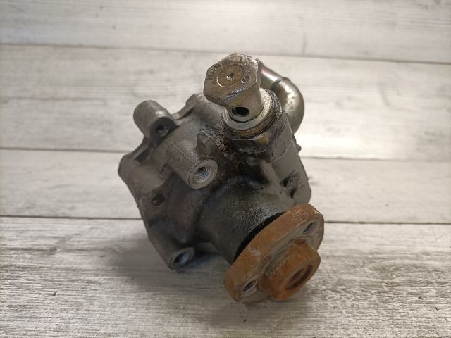 bontott VW GOLF IV Kormányszervó Motor (Hidraulikus)