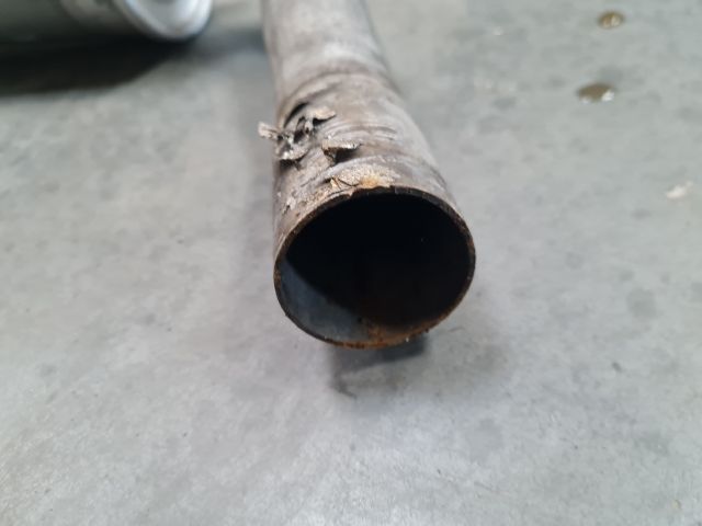 bontott VW GOLF IV Középső Kipufogó Dob