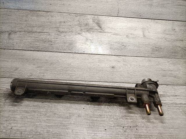 bontott VW GOLF IV Közösnyomócső