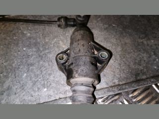 bontott VW GOLF IV Kuplung Munkahenger