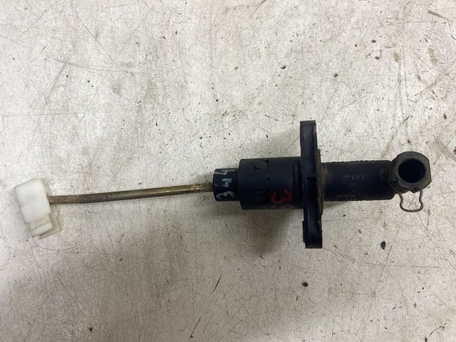 bontott VW GOLF IV Kuplung Munkahenger