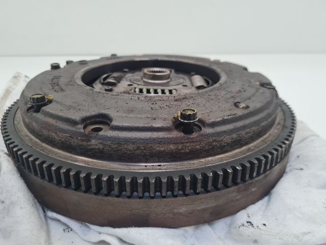 bontott VW GOLF IV Kuplung Szett Lendkerékkel