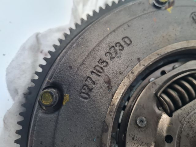 bontott VW GOLF IV Kuplung Szett Lendkerékkel