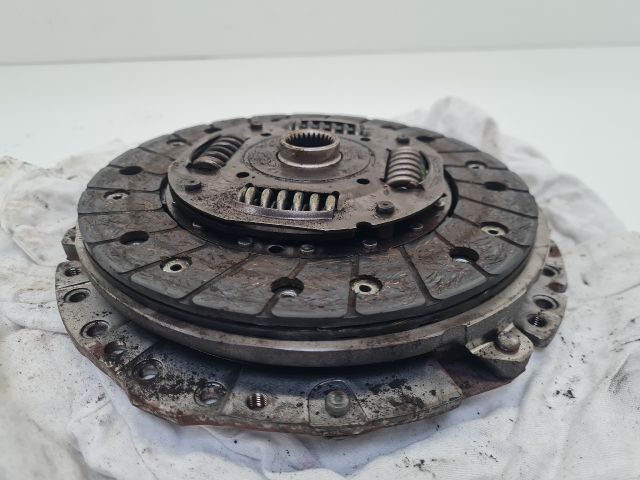 bontott VW GOLF IV Kuplung Szett Lendkerékkel